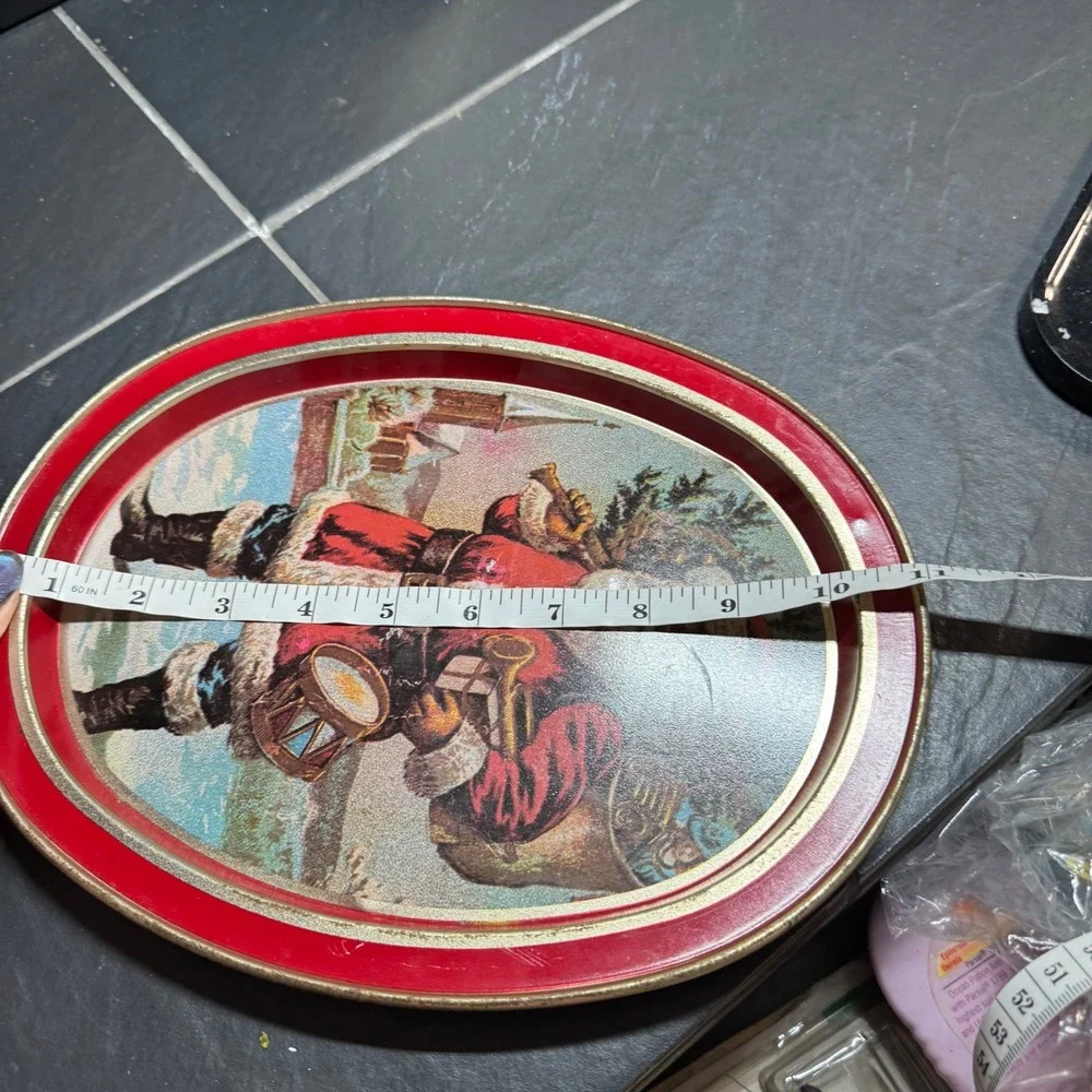 Vintage Santa Claus Father Christmas Oval Metal Tin Serving Trays Set of 2 Red